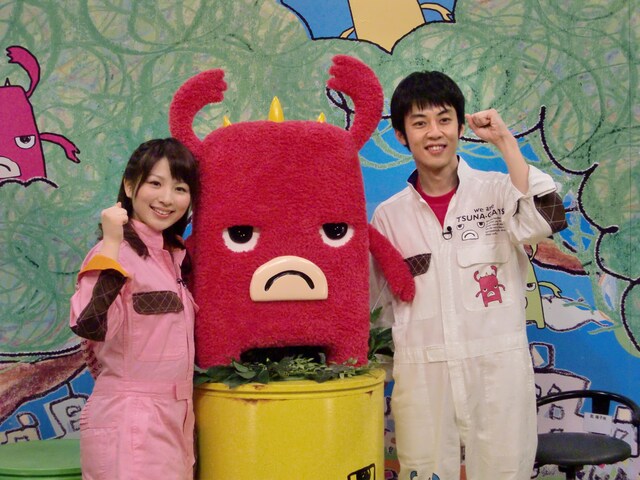 司会を務めるキングコング西野と読売テレビアナウンサー吉田奈央。西野自身もロケに出てみたいとのことだが、「自分がMCで自分のVTRをゲストと見るのは照れくさい」という理由でまだ実現に向けての話し合いをはぐらかしているそう。