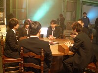 番組の一場面。(c)NTV