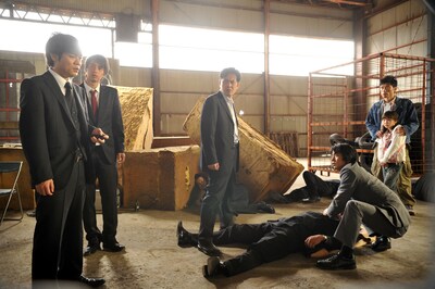 日本テレビのドラマ制作チームと「しゃべくり007」制作チームがコラボしてできたドラマ「デカ007」。オフィシャルサイトにはメンバーの性格を活かした詳細なプロフィールも掲載されているのでチェックしてみよう。(c)NTV