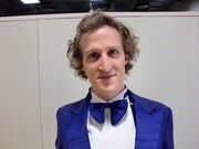 同期大集合、チャドのオールナイトパーティ開催