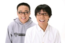 ライブ「よしもと若手腕相撲No.1決定戦～今日はおもろいとかどうでもええねん。笑いは腕力や！～」でMCを務めるバッファロー吾郎。(c)吉本興業