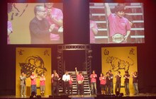 見事チャンピオンベルトを手にしたオードリー若林。オードリーとしては1位を獲ったことがなく、若林個人では「言語遊戯王」に続く優勝となるそう。