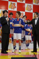 一発ギャグを披露するコーナーで一番最初に呼ばれたトータルテンボス大村だが、肝心のギャグは空回り。