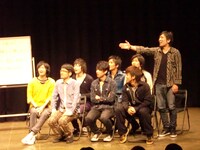 「喧嘩はするのか？」と聞かれたアームは、最近目にしたというラフ・コントロールの喧嘩話を披露。重岡は「日頃少しずつたまっていく“森木ストレス”が2年に1回くらい爆発してしまう」と、思わぬところで暴露話をさせられてしまった。