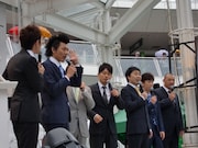 藤田は毛活の成果で増えた髪を生かしたソフトモヒカンを披露。大村は「これまで『ブロッコリー』とか『ボボボーボ・ボーボボ』と言っても髪の毛がスカスカでウケなかった」と苦情を呈し、藤田も「今はしっかりウケます」と宣言した。