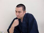 芸人にとって名誉あるこの企画の決定に身を引き締めるRG。テレビ朝日に向かう前にルミネtheよしもとに寄ると、楽屋にはBコース、ガリットチュウ、ポテト少年団ら親しい仲間の姿が。彼らに見送られ収録に向かった。