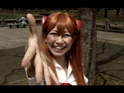 ダイノジ大谷が監督を務めたASH「Kamakura」のPVに出演している桜・稲垣。