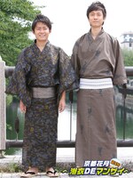 昨年2009年に行われた「京都花月～浴衣DEマンザイ・2009～」でのロザン。