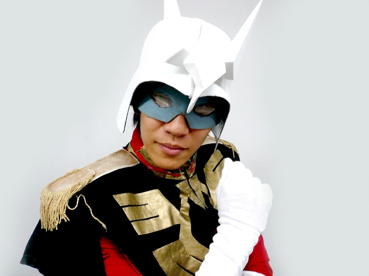 今回DVD宣伝部長に就任したぬまっち。彼のシャア・アズナブルのモノマネはガンダムファン必見。(c)創通・サンライズ