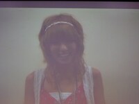 本物の南明奈がVTRで登場。「ぜひ舞台に呼んでほしい」と、「事務所の留守電か、ファンレターで連絡をください」と笑顔で語った。