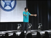 DVD「西野亮廣独演会」の一場面。