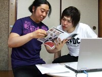 メ～テレの新企画「熱狂倶楽部」に挑戦するギャルズ。(c)メ～テレ