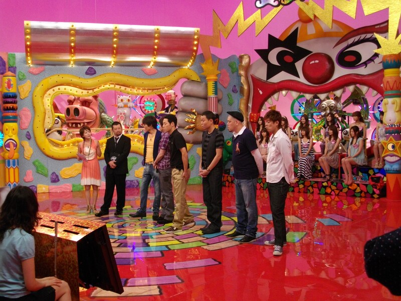 「やりすぎコージー」300回直前スペシャル収録の様子。(c)テレビ東京