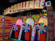 「赤坂フレンドパーク パーク」のダーツコーナー。