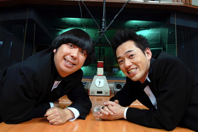 DVD「JUNK バナナマンのバナナムーンGOLD DVD」の発売が決定したバナナマン。