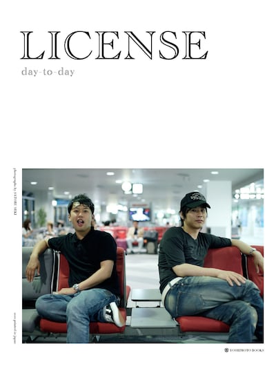 ライセンスの全国Zeppツアー「LICENSE vol.Zepp ENJOY!! ～the energy 2010～」のパンフレット。価格は2500円。