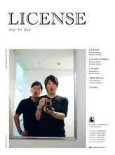 ライセンスの全国Zeppツアー「LICENSE vol.Zepp ENJOY!! ～the energy 2010～」のパンフレット。両開きになっているため、片側はさかさまになっている。