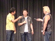 すべてのネタに見事な解説をしたパンクブーブー佐藤。ルミネのネタもDVDにして持ち帰るほど東京ダイナマイトのネタを見ているそう。