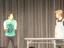 コントをカバーした5GAP。佐藤は「このネタはいろんなバージョンがあり、難しい。まずチャレンジしたことを評価したい」と激励した。