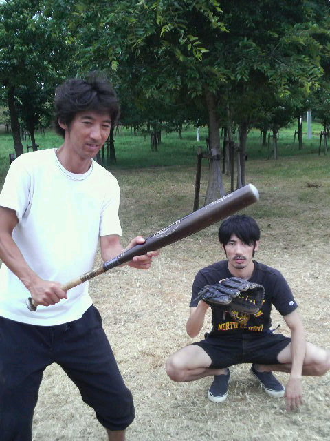 「SUZUDAMA'10～鈴木魂～」でMCを務めるチョップリン。