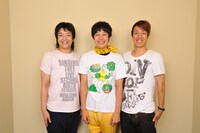 「佐久間一行＆2700 ～嵐士に憧れて～」で大好きな元T-BOLAN森友嵐士について対談を行った3人。