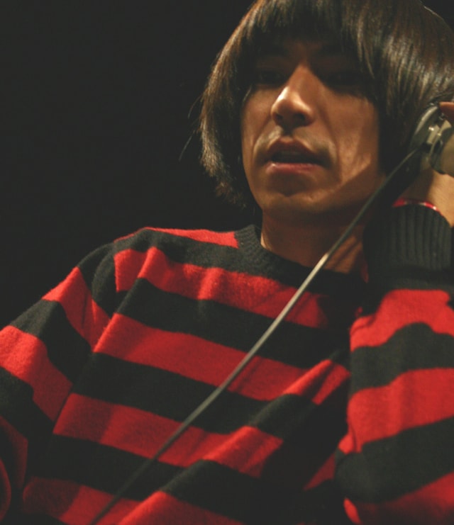 夏フェス「ROCKETMAN SUMMER FES 2010 〝thank you for the music!!〟」を開催するROCKETMANことふかわりょう。