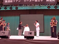 「なんでこんなことするん？」と事の経緯を聞いた紳助。井上に「プロデューサーとしてどうですか？」と聞かれると「知らんよ～（笑）。そんな約束するからや」と爆笑した。