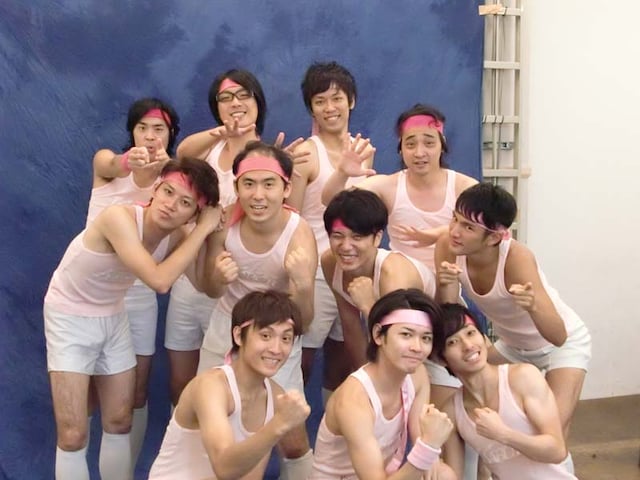 畑中しんじろう率いるアイドル軍団「KABUTO」。初期メンバーのフルーツポンチ亘は都合により勇退となったそう。