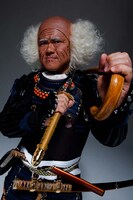 写真は茂造（辻本茂雄）のアザ-カット。(c)吉本興業