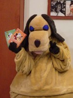 DVDをアピールするまんまちゃん。