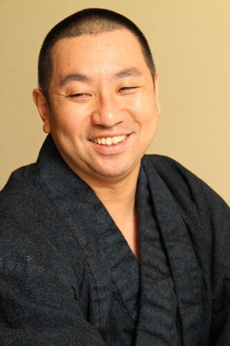 新婚生活についてもフランクに語った市川AB蔵。妻に送ったあの宝石の防犯はどうなっているのか。知りたい人はインタビューを読んでほしい。(c)河村正和