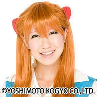 「ニコニコ動画 presents あの素晴らしいネタをもう一度」でアシスタントを務める桜 稲垣早希（写真はエヴァコスプレ時）。(c)吉本興業