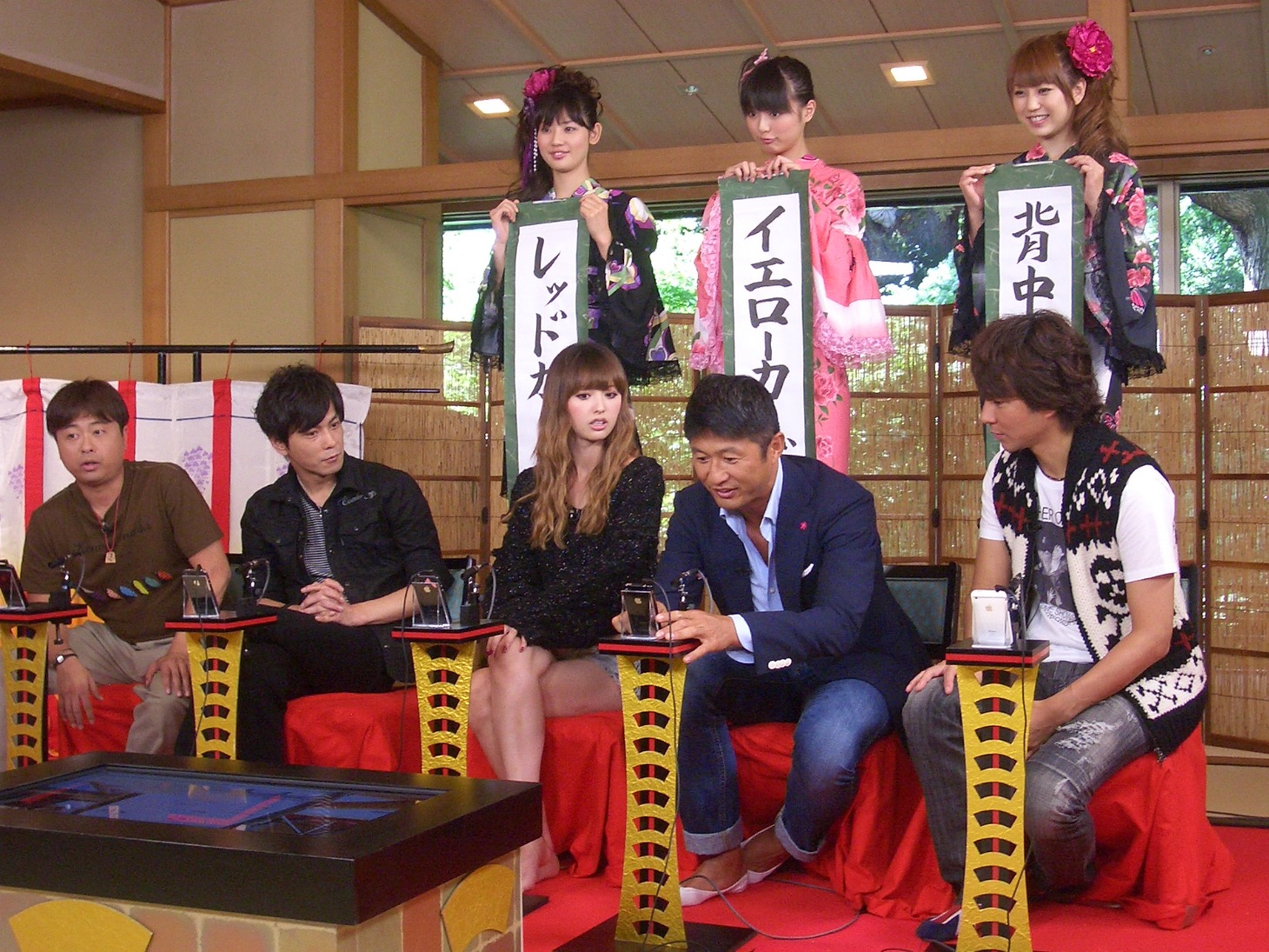 番組の一場面。(c)NTV