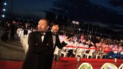 「第15回釜山国際映画祭」レッドカーペット上にて。(c)吉本興業