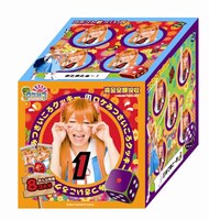 ロケみつサイコロクッキー、630円。生キャラメルクッキー8個入り。