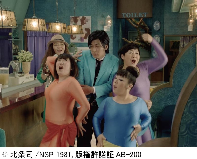 「BIG」の新CMに登場する森三中、玉山鉄二、杏里。森三中のグラマラスな来生三姉妹もこれで見納め。オフィシャルサイトではCM動画を配信しているので、目に焼き付けておこう。