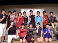 昨日10月21日に開催されたイベントライブ「芸能界卓球王決定戦2」。優勝はアイドルの土岐麻梨子。開場前には卓球台が開放され、観客同士でプレーをする姿が見られた。