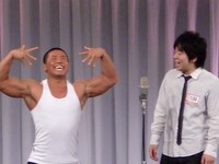 写真はテンゲン。ガリ中島はテンション高く筋肉系一気コールを披露。2回戦敗退。