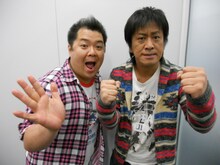 DVD「マヨブラジオ presentsブラックマヨネーズ 吉田VS小杉 意地のガチンコマッチ」を発売したブラックマヨネーズ。お互いの言い分にあきれながらも笑い合うブラマヨらしい一問一答となった。