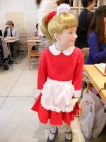 マイキーのガールフレンド・エミリー。