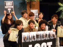 「よしもと若手芸人をLOST芸人にしよう！プロジェクト」発表記者会見に出席した、品川庄司・品川、オリエンタルラジオ藤森、ライセンス、トータルテンボス、椿鬼奴、中山功太。