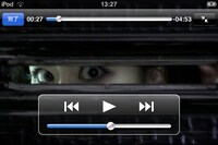 iPhoneアプリ「鳥居みゆき『ハッピーマンデー』ネタ選」動画再生画面。