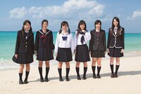 写真集「日本の美しい女子高生」の1枚。(c)渡部陽一