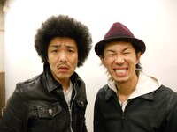 来年2011年1月15日に西武ドームでイベントを開催するトータルテンボス。本日12月14日からは、神奈川・海老名のラーメン店「中村屋」にてオリジナルラーメン「テンボスラーメン」の発売も開始されている。