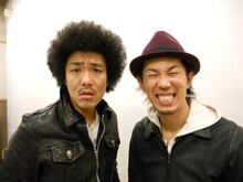 来年2011年1月15日に西武ドームでイベントを開催するトータルテンボス。本日12月14日からは、神奈川・海老名のラーメン店「中村屋」にてオリジナルラーメン「テンボスラーメン」の発売も開始されている。