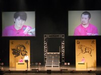 決勝では、入場の際に若林が珍しくカメラに向かって顔芸を披露。しかし「激しく後悔している」とコメント。「キャンパスナイターズのためにがんばる」と宣言するも、メインMCのケンコバに敗れる結果となった。