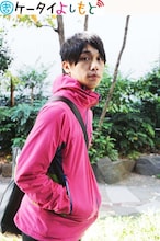 ケータイよしもとの「恋愛シミュレーションゲーム」に登場するジューシーズ児玉。