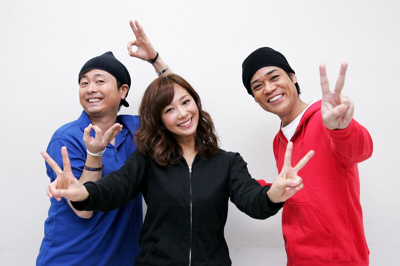 「くだまき八兵衛X」にレギュラーMCとして新加入する優香（中央）と次長課長・河本（左）、ネプチューン名倉（右）。(c)テレビ東京
