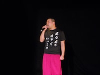 RGは「君は1000％」の2番で“下北あるある”を披露。その後は観客からのリクエストに応えて“京都あるある”も即興で披露した。