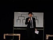 普段大喜利をしない俳優陣を相手に進行を行ったカリカ林。個性的な出演者たちの言動はツッコミどころ満載の様子だった。